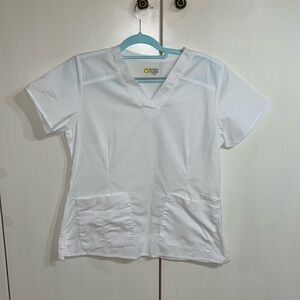 NWOT Women’s size medium WonderWink scrub top